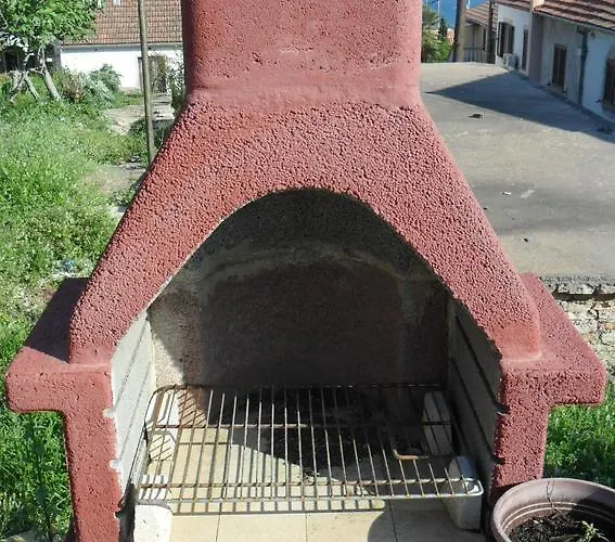 8153b דירה סאלי